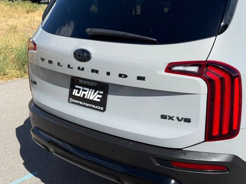 Used 2021 Kia Telluride SX w/ SX Prestige Package AWD/4WD image 15