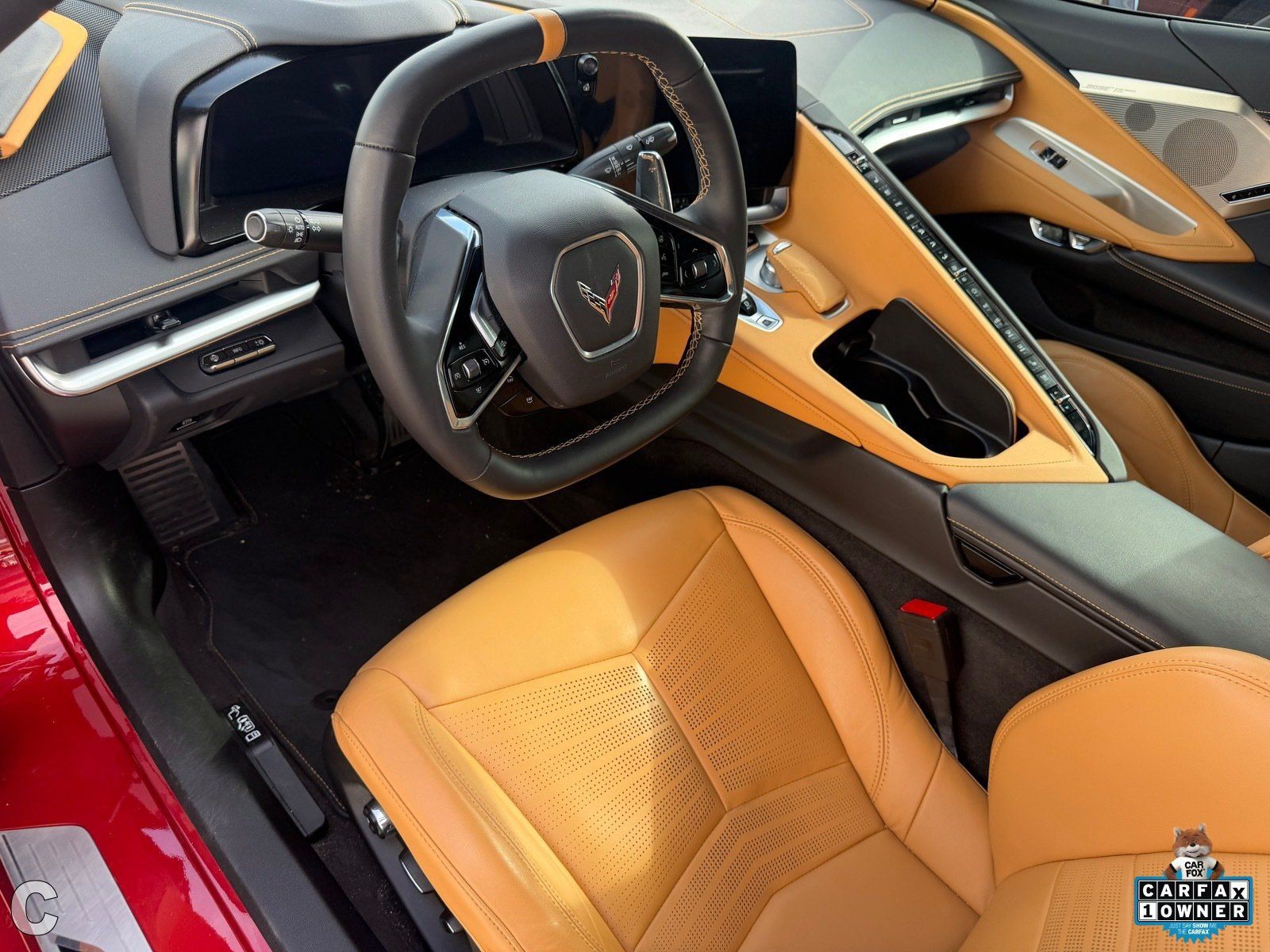 Used 2024 Chevrolet Corvette Stingray Preferred Cpe w/ Battery Protection Package RWD image 7