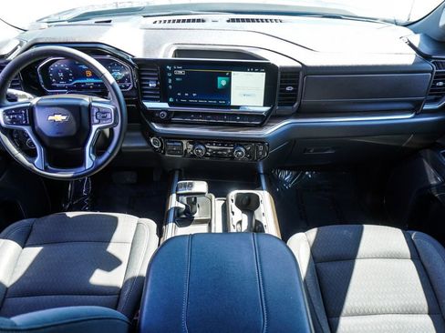 Used 2023 Chevrolet Silverado 1500 LT image 12