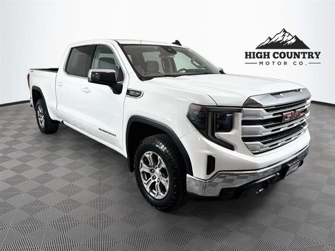 Used 2023 GMC Sierra 1500 SLE AWD/4WD image 1