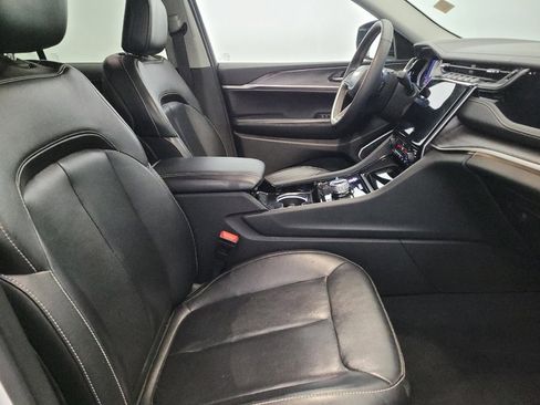 Used 2022 Jeep Grand Cherokee Limited 4xe image 21