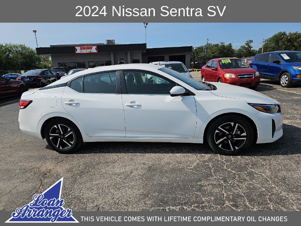Used 2024 Nissan Sentra SV FWD image 14