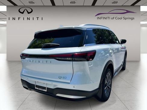 Certified 2026 INFINITI QX60 Luxe w/ Cargo Package FWD image 7