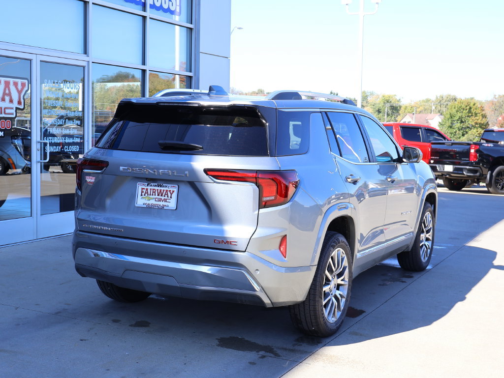 New 2027 GMC Terrain Denali AWD/4WD image 3