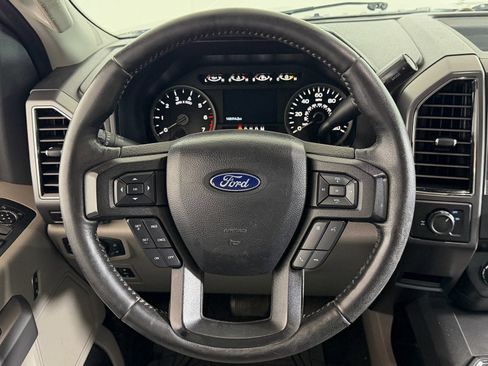 Used 2020 Ford F150 XLT w/ Equipment Group 302A Luxury image 18