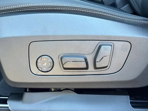 New 2026 BMW X1 xDrive28i w/ Convenience Package AWD/4WD image 18