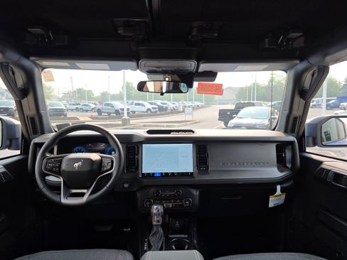 New 2026 Ford Bronco Big Bend AWD/4WD image 12