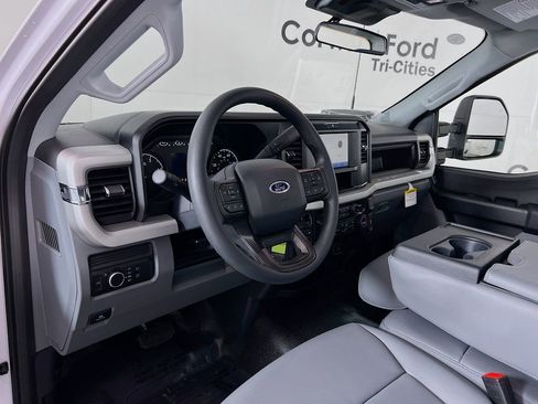 New 2026 Ford F350 XL image 3