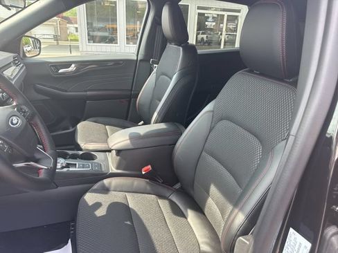 New 2025 Ford Escape ST-Line Select AWD/4WD image 11
