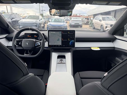 New 2026 Polestar Polestar 4 image 18