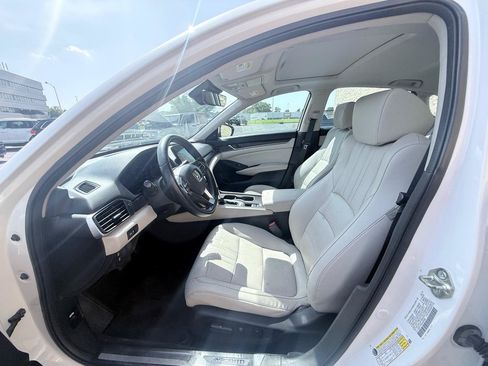 Used 2018 Honda Accord EX-L image 10