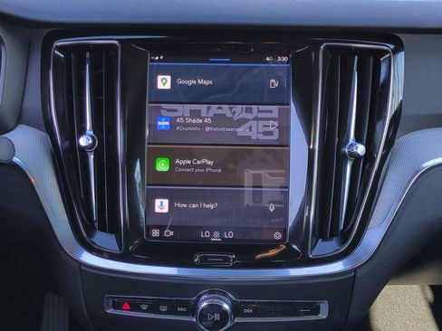 Used 2024 Volvo S60 B5 Plus image 17