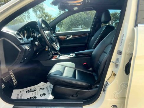 Used 2012 Mercedes-Benz C 250 Sedan image 19