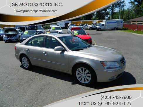 Used 2009 Hyundai Sonata Limited FWD image 1