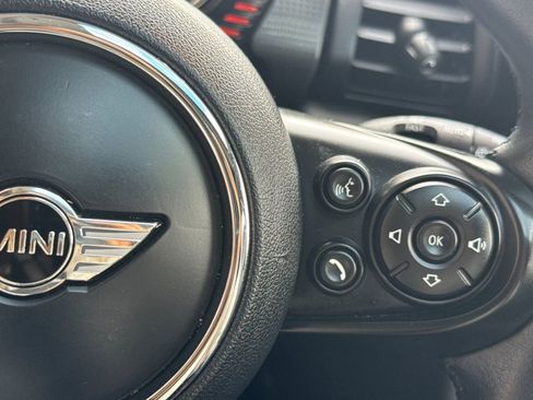 Used 2017 MINI Cooper 2-Door Hardtop image 20