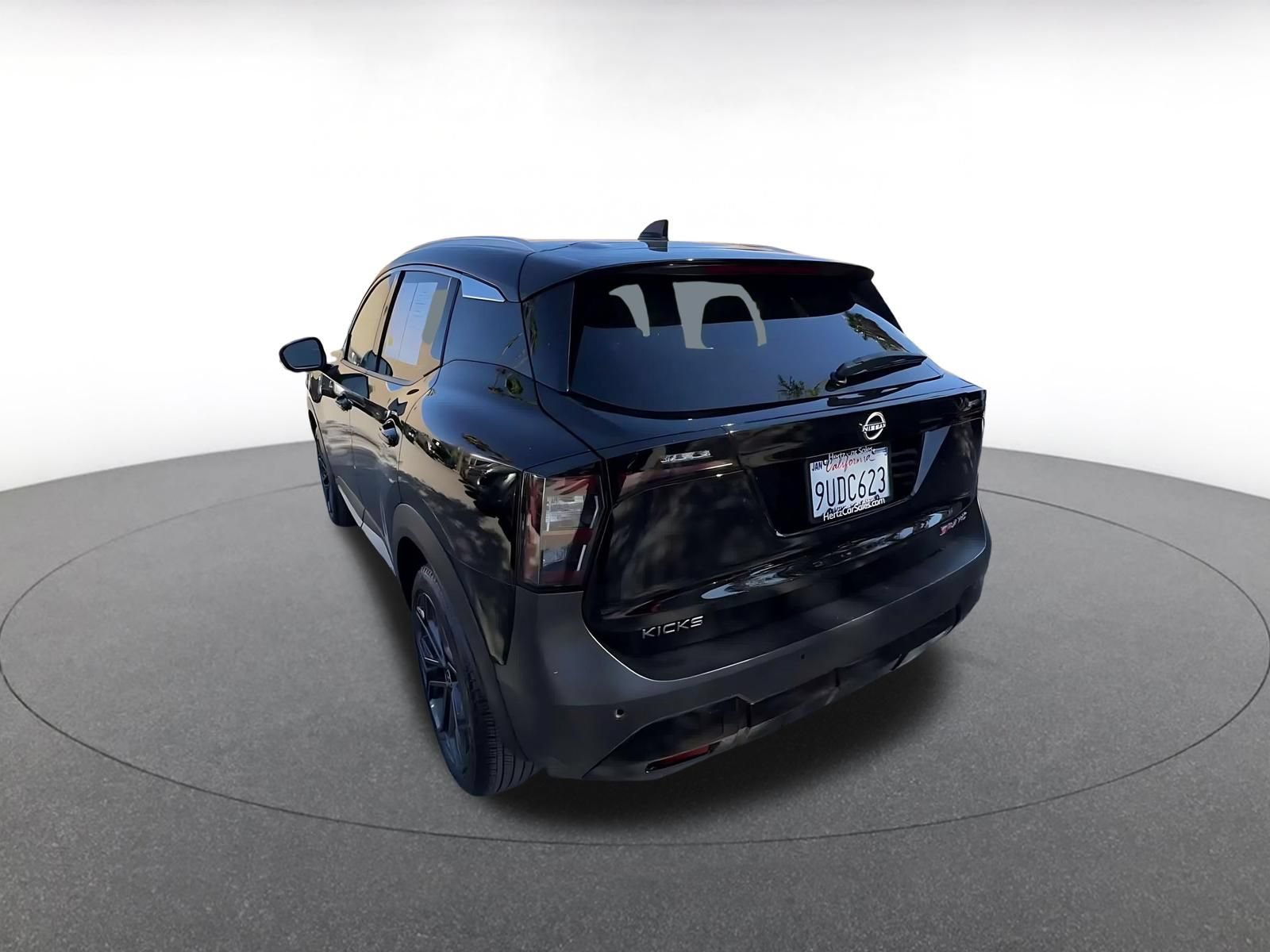 Used 2026 Nissan Kicks SR AWD/4WD image 10