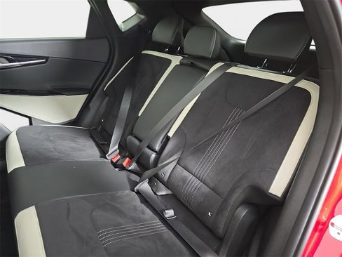 Used 2022 Kia EV6 GT-Line w/ GT-Line Suede Seat Package image 17