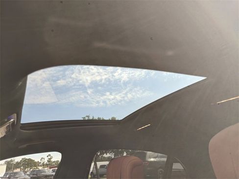 Used 2024 Mercedes-Benz S 580e 4MATIC Sedan image 16