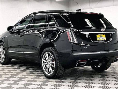 Used 2024 Cadillac XT5 Sportv w/ LPO, Floor Liner Package AWD/4WD image 3