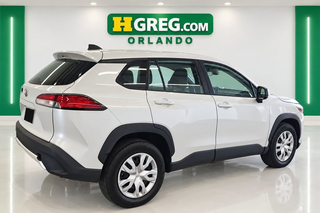 Used 2023 Toyota Corolla Cross L FWD image 6