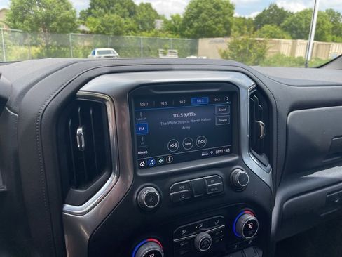 Used 2022 Chevrolet Silverado 1500 LT Trail Boss w/ Safety Package AWD/4WD image 10