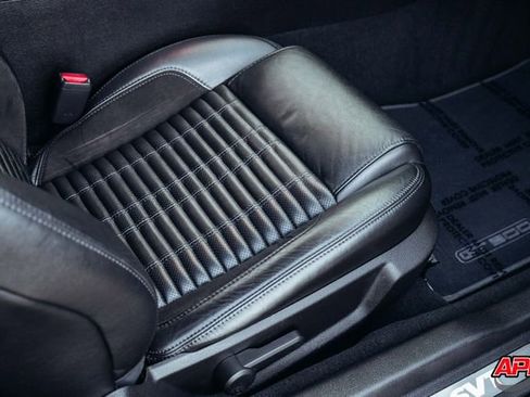 Used 2010 Ford Mustang Shelby GT500 image 70