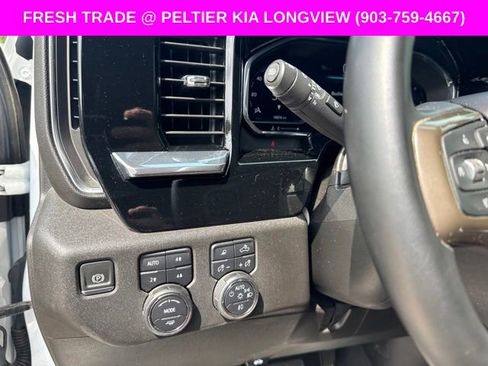 Used 2024 Chevrolet Silverado 2500 High Country w/ LPO, Dark Essentials Package AWD/4WD image 14