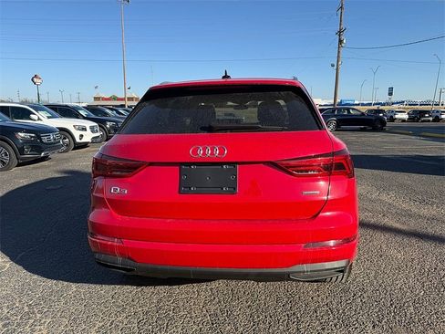 Used 2019 Audi Q3 2.0T Premium image 4