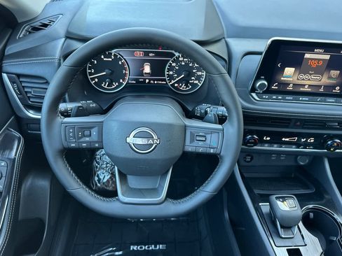 New 2026 Nissan Rogue SV AWD/4WD image 14