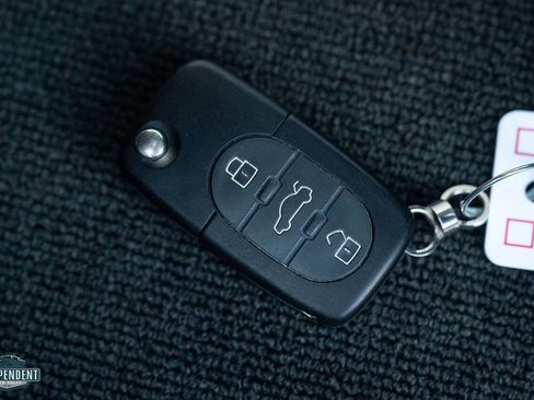 Used 2005 Audi TT 1.8T image 21