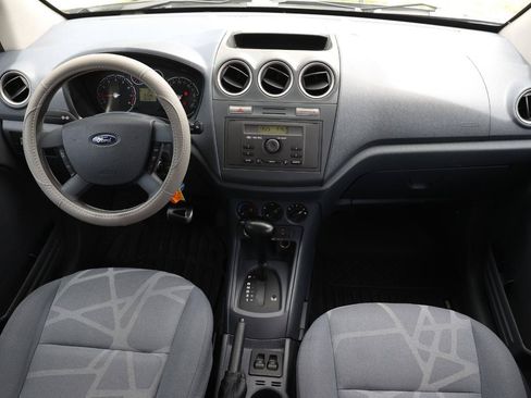 Used 2011 Ford Transit Connect XL FWD image 2