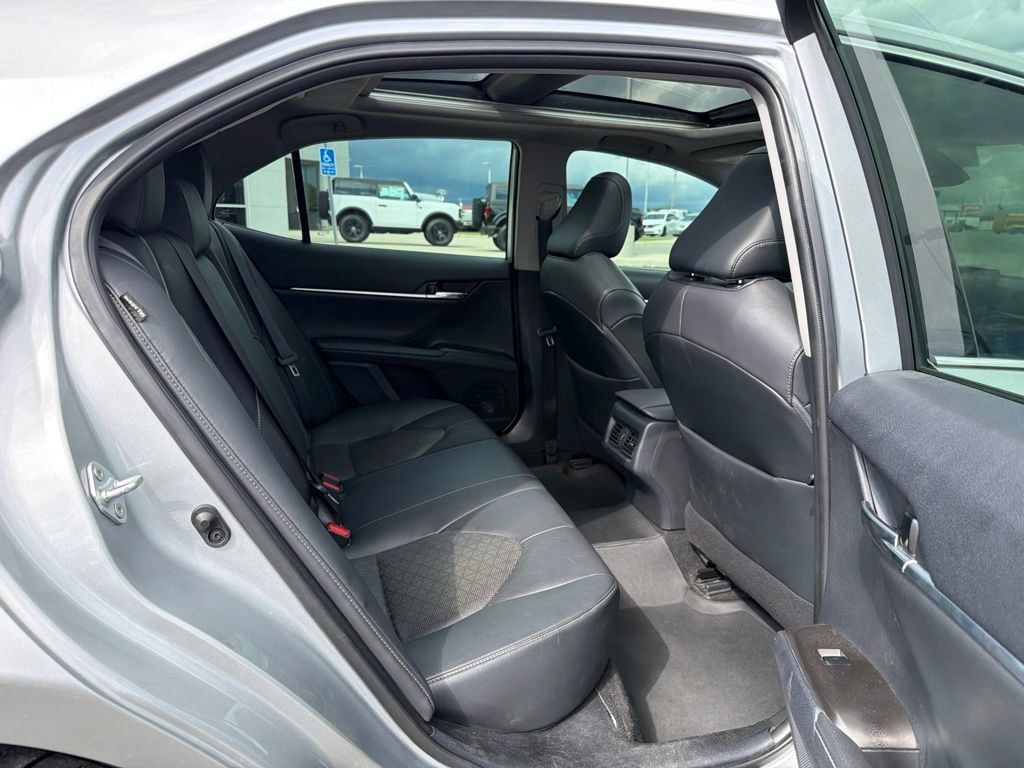 Used 2021 Toyota Camry XSE w/ Navigation Package FWD image 18