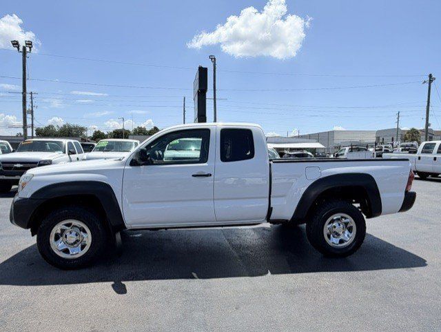 Used 2013 Toyota Tacoma PreRunner w/ Convenience Pkg RWD image 10