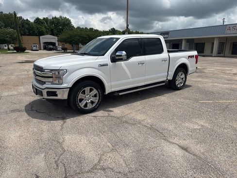 Used 2020 Ford F150 Lariat w/ Equipment Group 502A Luxury AWD/4WD image 7
