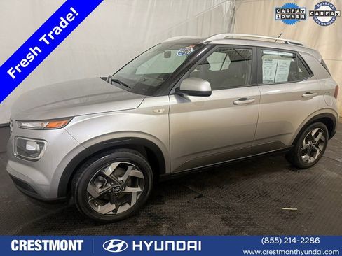 Certified 2023 Hyundai Venue SEL image 5