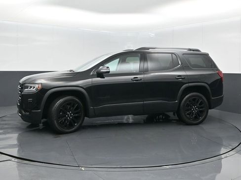 Used 2023 GMC Acadia SLE w/ Driver Convenience Package image 4