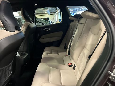 Used 2026 Volvo XC60 B5 Core w/ Protection Package Premier image 22