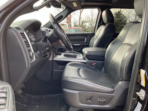 Used 2017 RAM 2500 Limited image 18