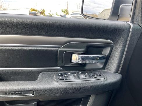 Used 2024 RAM 1500 Classic Warlock image 31