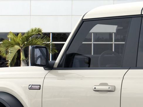 New 2026 Ford Bronco Outer Banks w/ Sasquatch Package AWD/4WD image 22