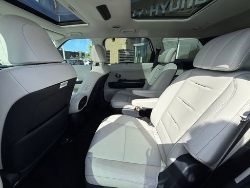 Certified 2026 Hyundai Palisade Calligraphy AWD/4WD image 26