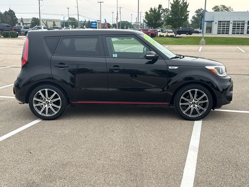 Used 2018 Kia Soul ! w/ Tech Package FWD image 9