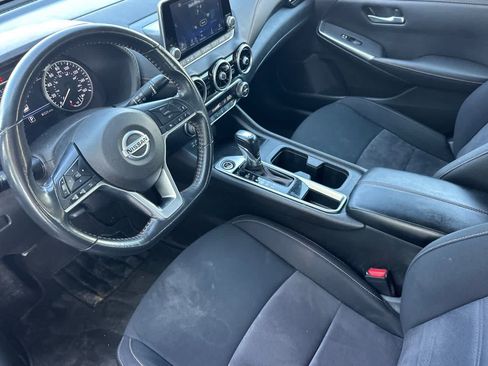 Used 2023 Nissan Sentra SR w/ Electronics Package FWD image 14
