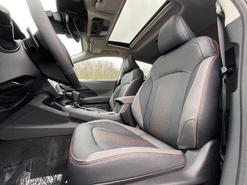 Used 2025 Subaru Crosstrek 2.5i Limited w/ Crosstrek Mirror Package image 10