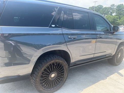 Used 2021 Cadillac Escalade Sport Platinum AWD/4WD image 4