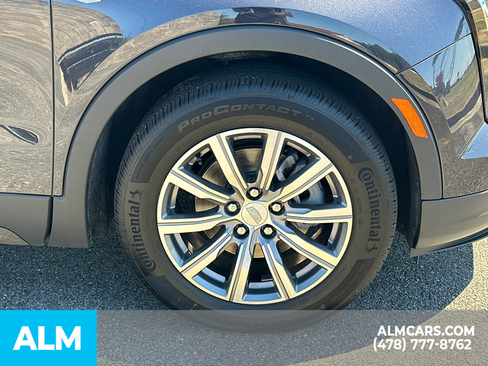 Used 2023 Cadillac XT4 Sport w/ Sun And Sound Package AWD/4WD image 14