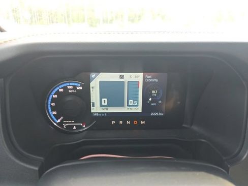 Used 2024 Ford Bronco Badlands AWD/4WD image 11