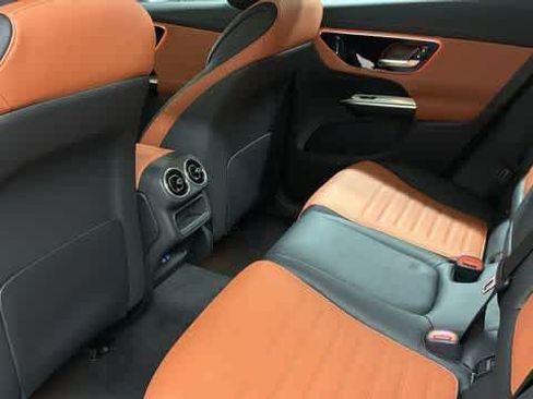 Certified 2026 Mercedes-Benz GLC 43 AMG 4MATIC image 30