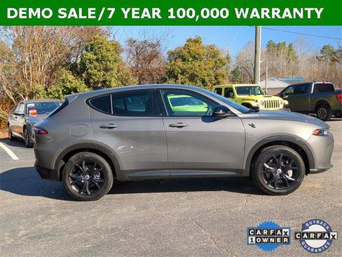 Certified 2024 Dodge Hornet R/T Plus w/ R/T Blacktop Package image 8