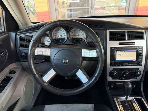 Used 2006 Dodge Charger SRT8 w/ SRT Option Group III image 31